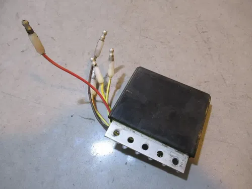 Polaris Xplorer 400 Voltage Regulator 1999