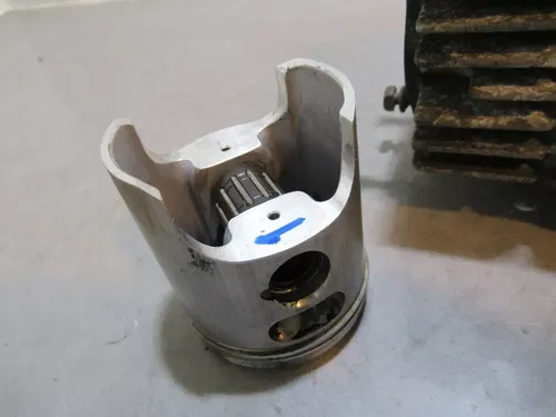Yamaha ET340C Cylinder Right 79