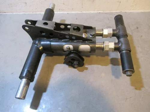 Yamaha Apex 1000 Rear Arm 2006 #4