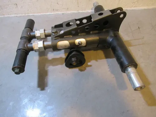Yamaha Apex 1000 Rear Arm 2006 #4