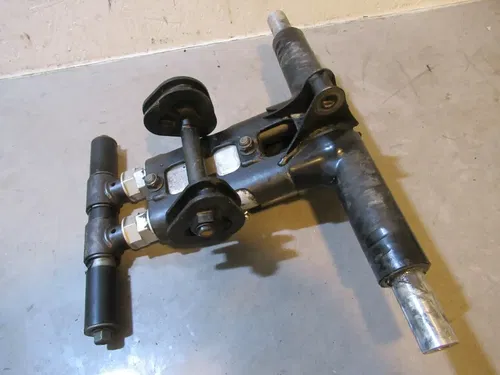 Yamaha Apex 1000 Rear Arm 2006 #4