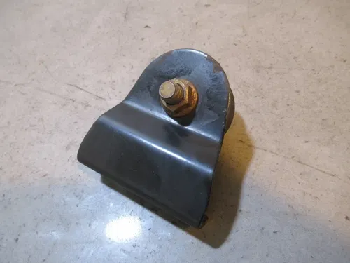 Polaris Magnum 325 4X4 Motor Mount 2001