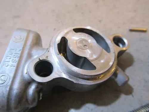 Suzuki RMZ 250 Oilpump 2013