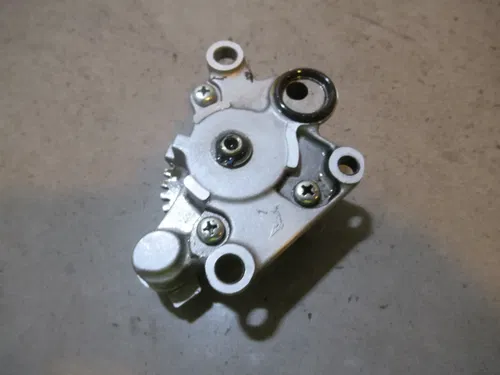 Honda TRX 250X Oilpump 1991