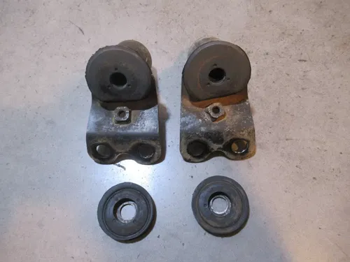 Yamaha Kodiak 400 Engine Stays Mounts 2001