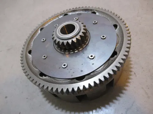KTM LC4 640 Adventure Clutch Hub Basket 2002