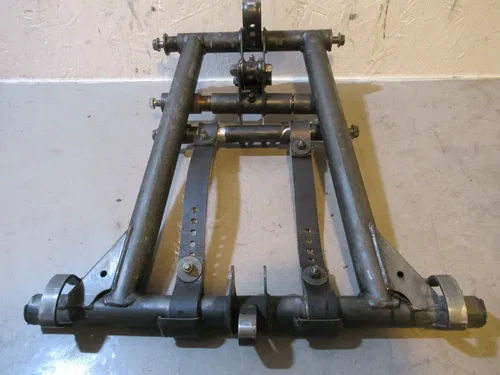 Yamaha Apex 1000 Front Arm 2006 #3