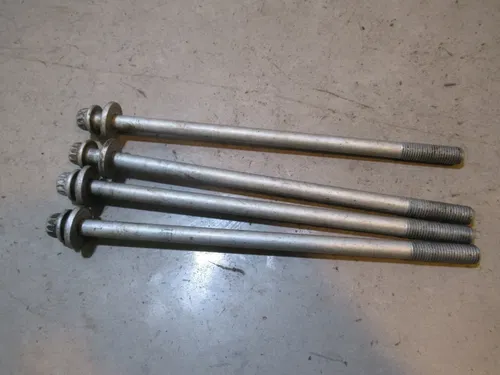 Polaris Magnum 325 4X4 Head Bolts 2001