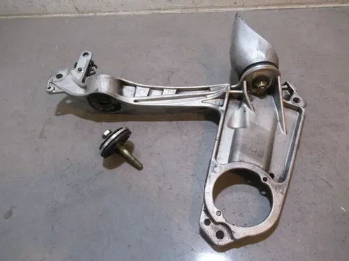 Ski-Doo Summit 850 Brace Driven Shaft Support Bracket 2018