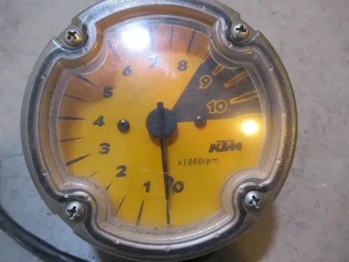 KTM LC4 640 Adventure Tachometer 2002