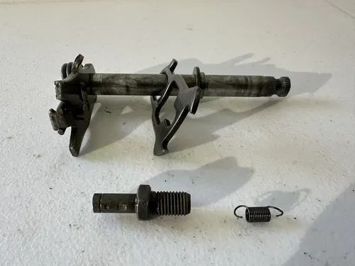 1994 - 1995 Kawasaki KX125 OEM Shift Shaft Shifter Spline Gear Selector