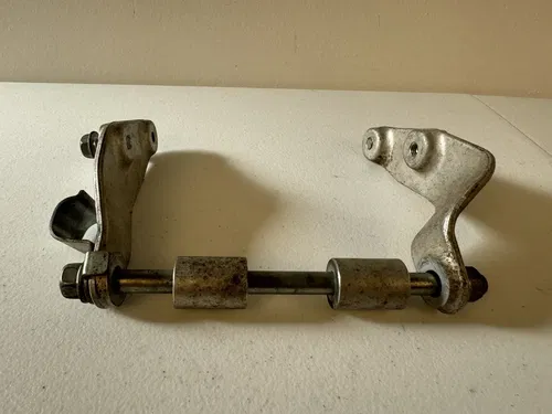 2003 HONDA CRF450R ENGINE MOTOR MOUNT STAY BRACKETS