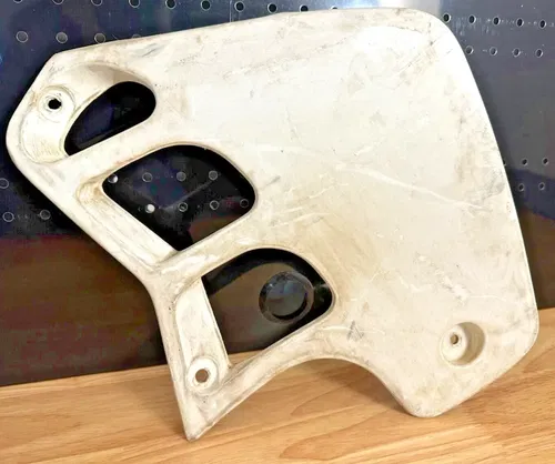 1989 Honda CR250R Right Side Radiator Shroud Plastic
