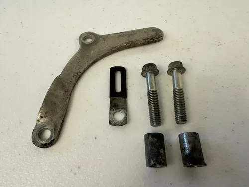 1984 - 2001 HONDA CR250R CR500R FRONT SPROCKET Guide