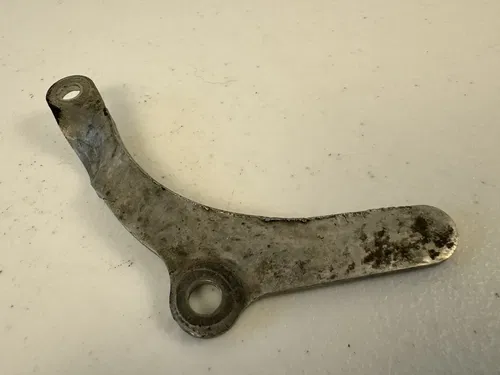 1984 - 2001 HONDA CR250R CR500R FRONT SPROCKET Guide
