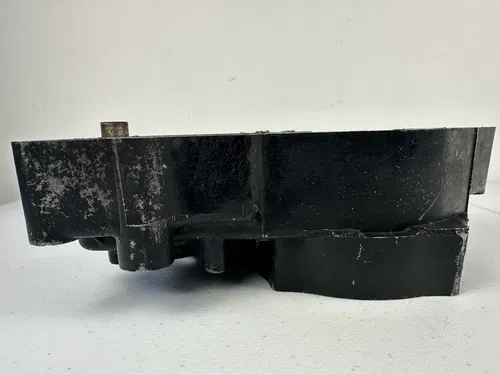 YAMAHA IT125 YZ100 YZ125 OEM LEFT SIDE CRANKCASE CRANK CASE ENGINE MOTOR