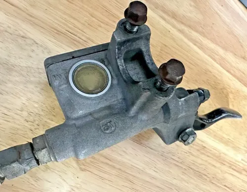 1989 Honda CR250R CR500R Front Brake System Caliper Pads Master Cylinder Line