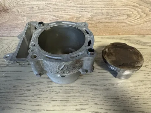 19-20 KAWASAKI KX450 OEM ENGINE MOTOR CYLINDER BORE JUG & PISTON