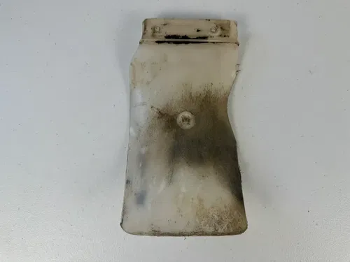2003 HONDA CRF450R MUD FLAP PLASTIC
