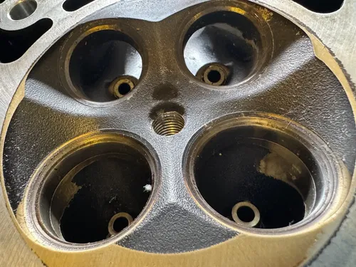 SEA-DOO 2016 RXT 260 4 TEC CYLINDER HEAD * DAMAGED *