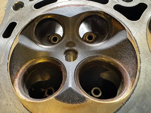 SEA-DOO 2016 RXT 260 4 TEC CYLINDER HEAD * DAMAGED *