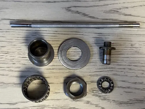 07-17 SUZUKI RMZ250 OEM CLUTCH ROD BEARING BUSHING NUT
