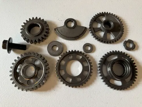 2003 HONDA CRF450R MISC ENGINE GEAR SET