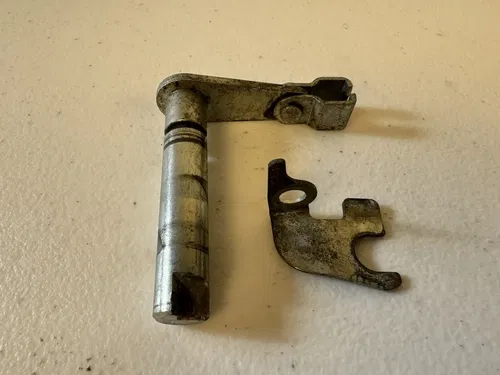 2002 - 2003 HONDA CRF450R OEM CLUTCH ACTUATOR ARM