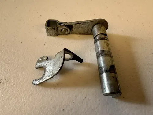 2002 - 2003 HONDA CRF450R OEM CLUTCH ACTUATOR ARM