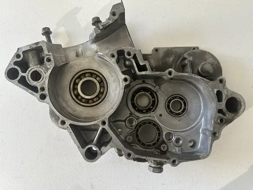 1995 - 1996 Kawasaki KX125 OEM Right Side Crankcase Crank Case Engine Motor
