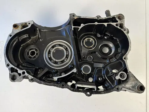 1988 - 2000 HONDA XR600R OEM RIGHT SIDE CRANKCASE CRANK CASE ENGINE MOTOR BLOCK