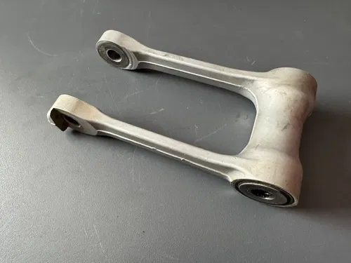 19-23 KAWASAKI KX450 OEM REAR SHOCK LINKAGE PULL ROD