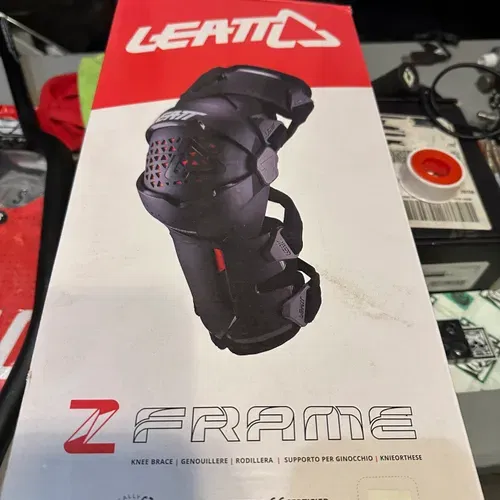 Leatt Z frame Knee Braces 
