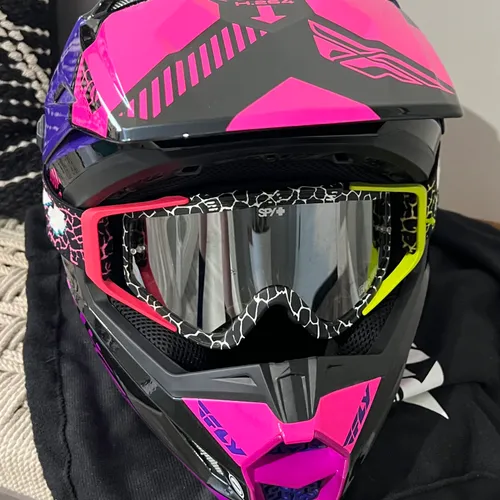 Fly Racing Helmet/Goggle Combo