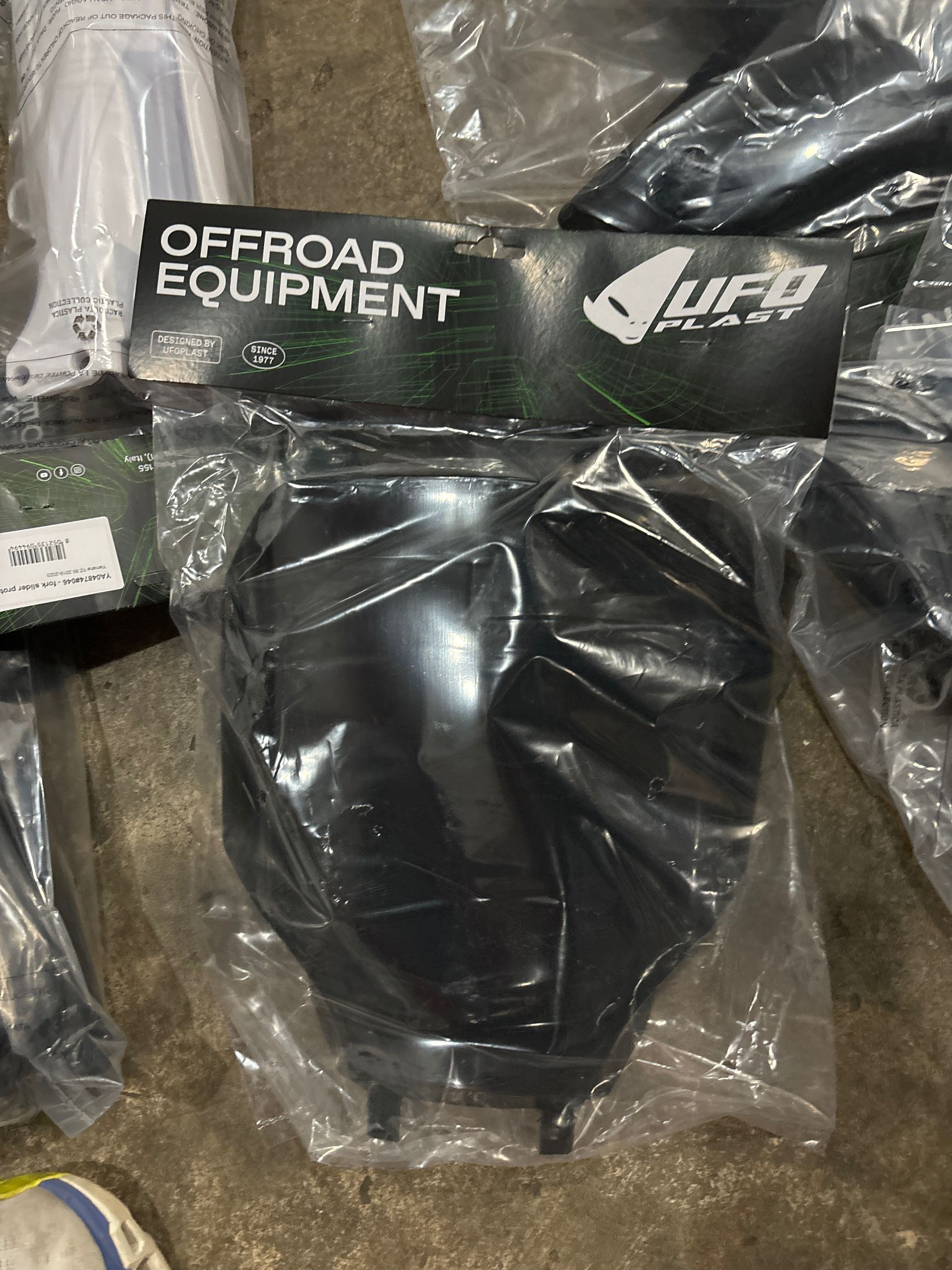 2023 Yzf 450 Black Plastic UFO Kit 