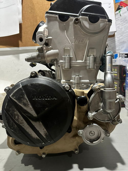 Honda CRF250R ENGINE
