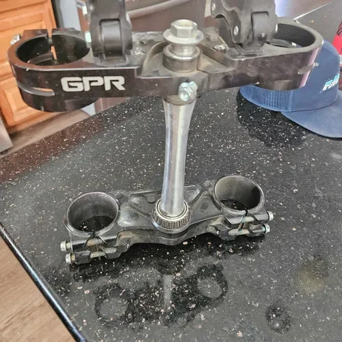 Gpr Triple Clamps And Bar Clamp