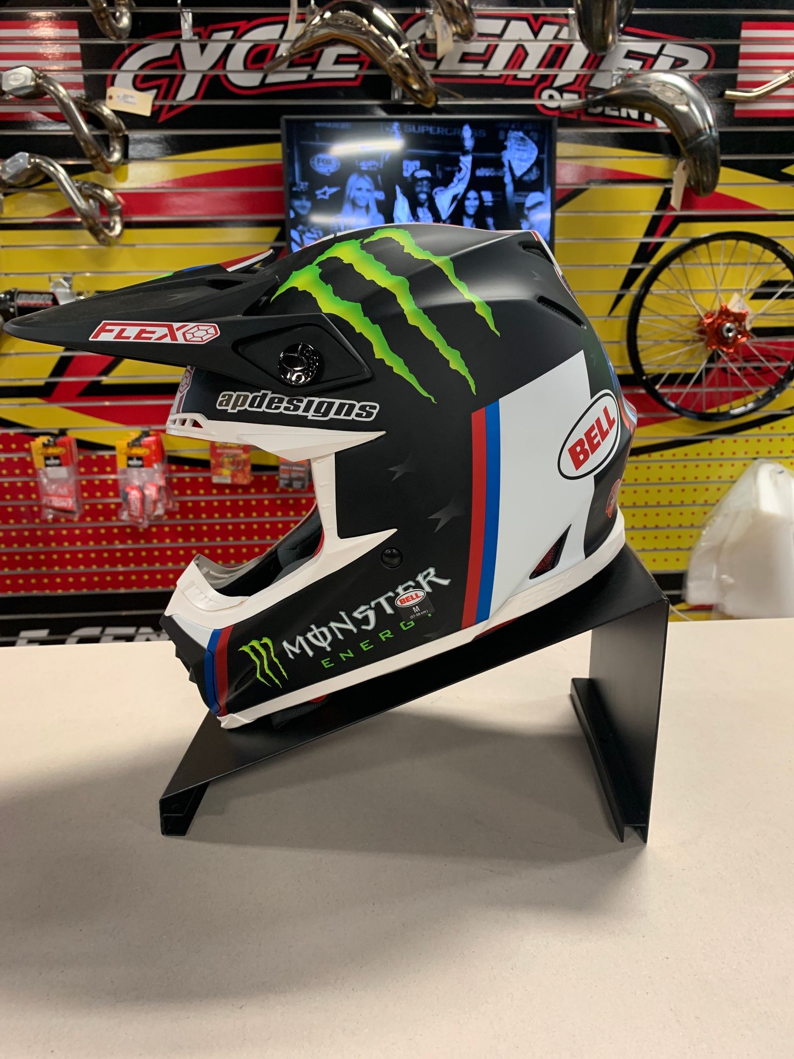 Bell moto cheap 9 tomac replica