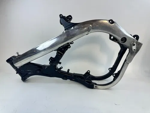 2006 Honda CRF450R Main Frame Chassis W/ Bill of Sale 05-06 Straight