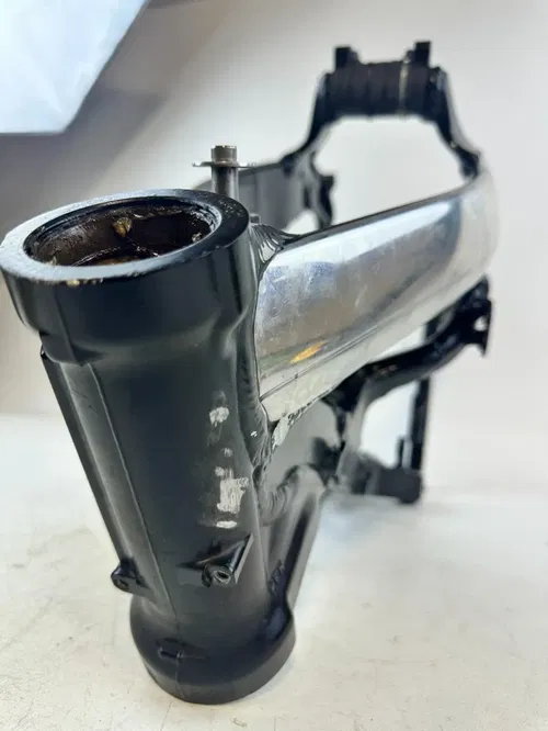 2006 Honda CRF450R Main Frame Chassis W/ Bill of Sale 05-06 Straight