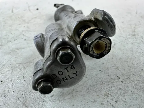 2008 Honda CRF 250R Stock NISSIN Rear Brake Master Cylinder w/Banjo Bolt