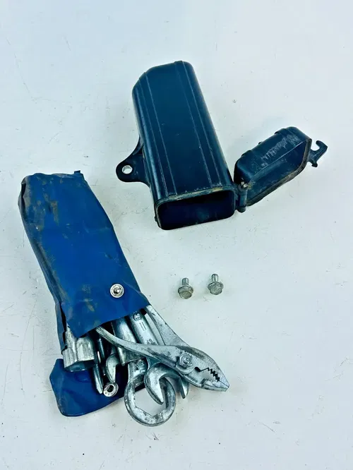 1987 Honda XL250R 84-87 Tool Insurance Box Kit Pouch Holder w/tools OEM Stock
