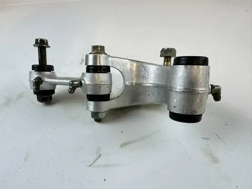 Honda 1984 XR200R Linkage Lower swingarm shock connection dog bone Nice!