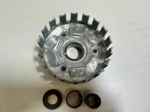Honda CRF 250L 2017 OEM Stock Clutch Basket Low use Nice! W/ Needle Bearing Assy