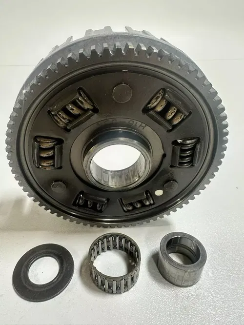 Honda CRF 250L 2017 OEM Stock Clutch Basket Low use Nice! W/ Needle Bearing Assy