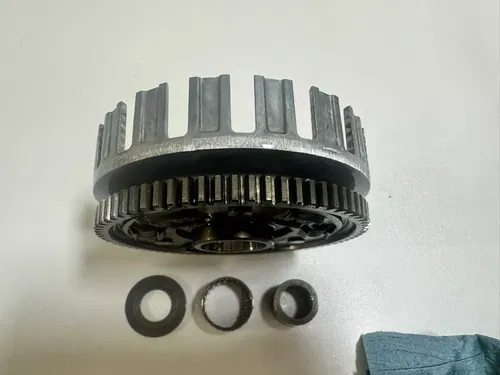 Honda CRF 250L 2017 OEM Stock Clutch Basket Low use Nice! W/ Needle Bearing Assy