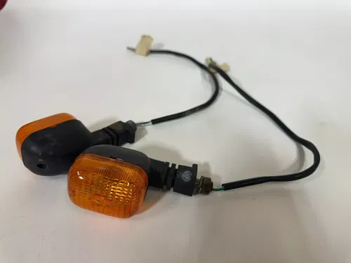 1987 HONDA XR600R Turn Signals Rear Left & Right W/ wires XR 600 600r