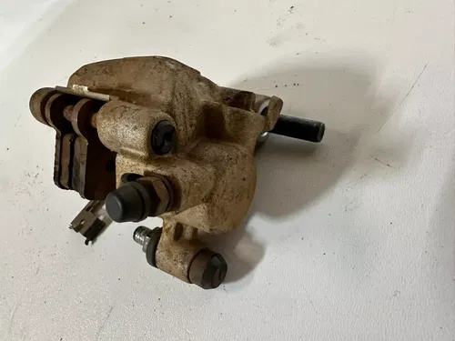 2008 Kawasaki KX450F KX450 KX 450 F Rear Brake Caliper & Pads W/ Bolts OEM