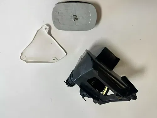 1984 Honda XR250R  Airbox and Dual Twin Rubber Boot with Filter
