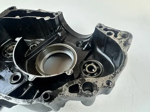 Honda 1984 XR200R Left Hand LH Inner Engine Motor Crank Case OEM Nice
